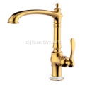 Kualitas faucet kitchen sink kuningan panas dan dingin